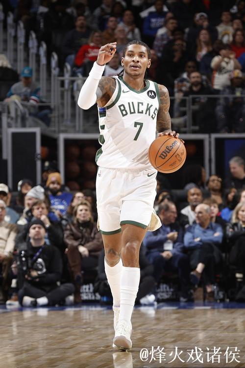 鲍威尔，小凯文波特，个个疯狂爆发崛起，管理层和泰伦卢难辞其咎